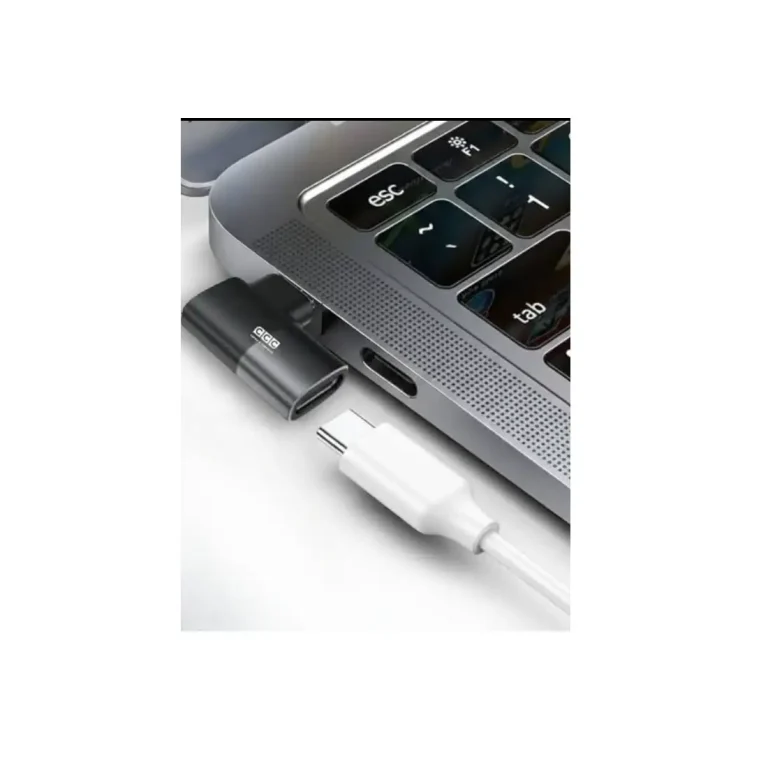 Right Angle USB-C to USB-C Begs New